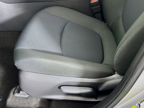 Used 2025 Toyota RAV4 LE image 20