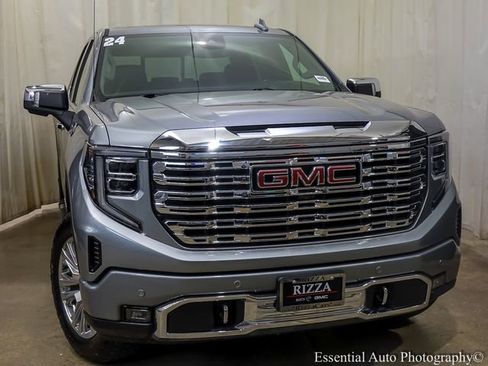 Used 2024 GMC Sierra 1500 Denali AWD/4WD image 4