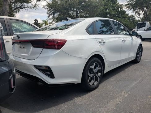 Used 2020 Kia Forte LXS FWD image 6