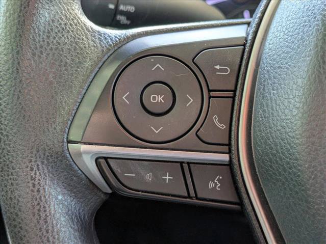 Used 2022 Toyota Camry LE FWD image 4
