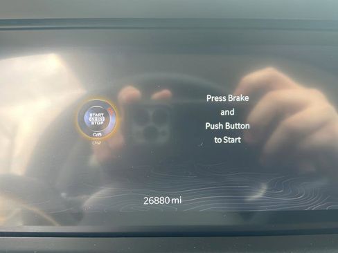 Used 2023 Jeep Grand Cherokee Limited image 18