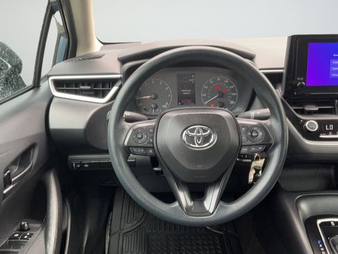 Used 2024 Toyota Corolla LE FWD image 15