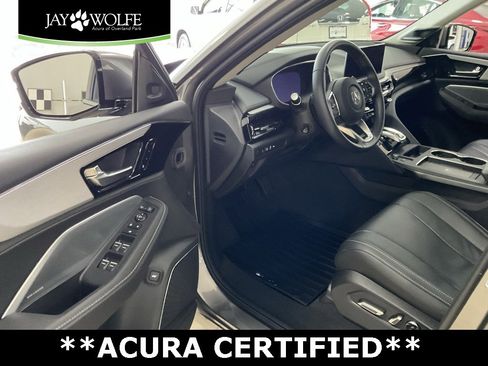 Certified 2025 Acura MDX w/ Technology Package image 10