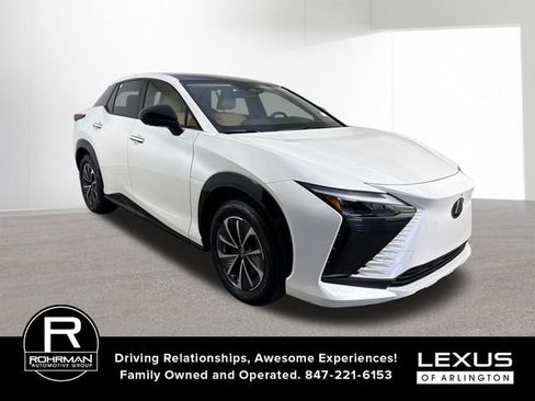 Used 2023 Lexus RZ 450e Premium image 3