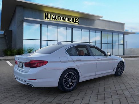 Used 2018 BMW 540i xDrive 540i xDrive Sedan w/ Premium Package image 7