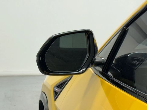 Used 2020 Lamborghini Urus image 49