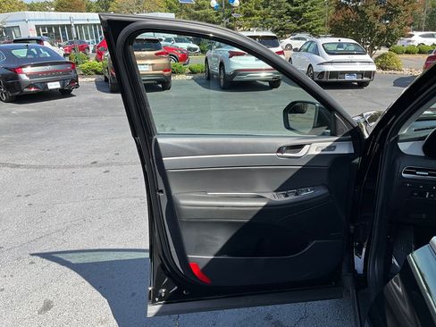 Used 2024 Hyundai Palisade SEL w/ Premium Package image 54