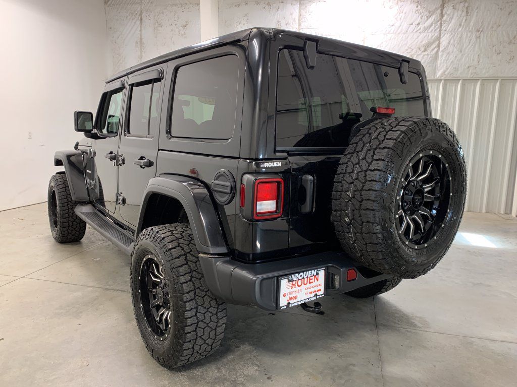 Used 2021 Jeep Wrangler Unlimited Sahara w/ Uconnect 4C Nav & Sound Group AWD/4WD image 5