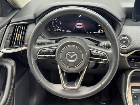 Used 2024 MAZDA CX-90 Plug-In Hybrid w/ Premium Pkg AWD/4WD image 19