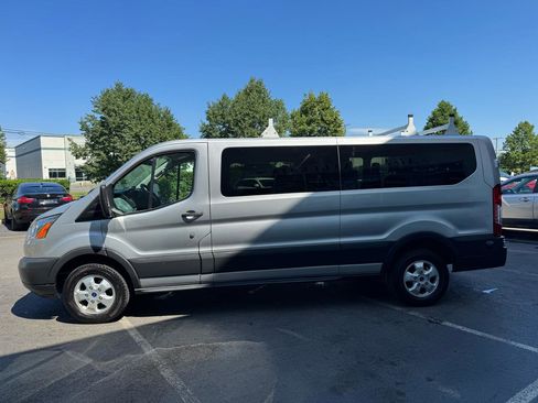 Used 2018 Ford Transit 350 XLT RWD image 25