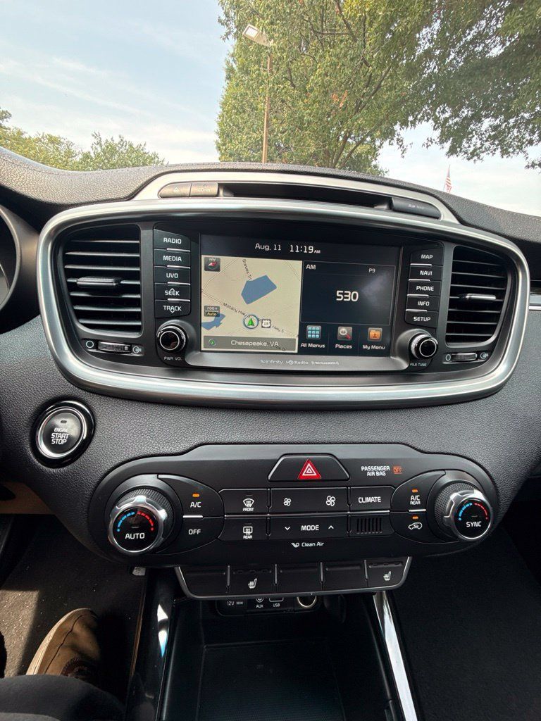 Used 2016 Kia Sorento SX AWD/4WD image 22