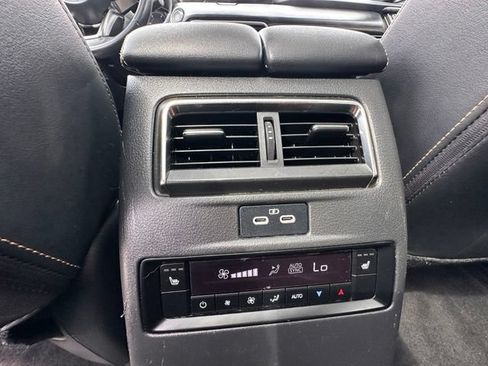 Used 2024 MAZDA CX-90 Plug-In Hybrid w/ Premium Plus AWD/4WD image 18