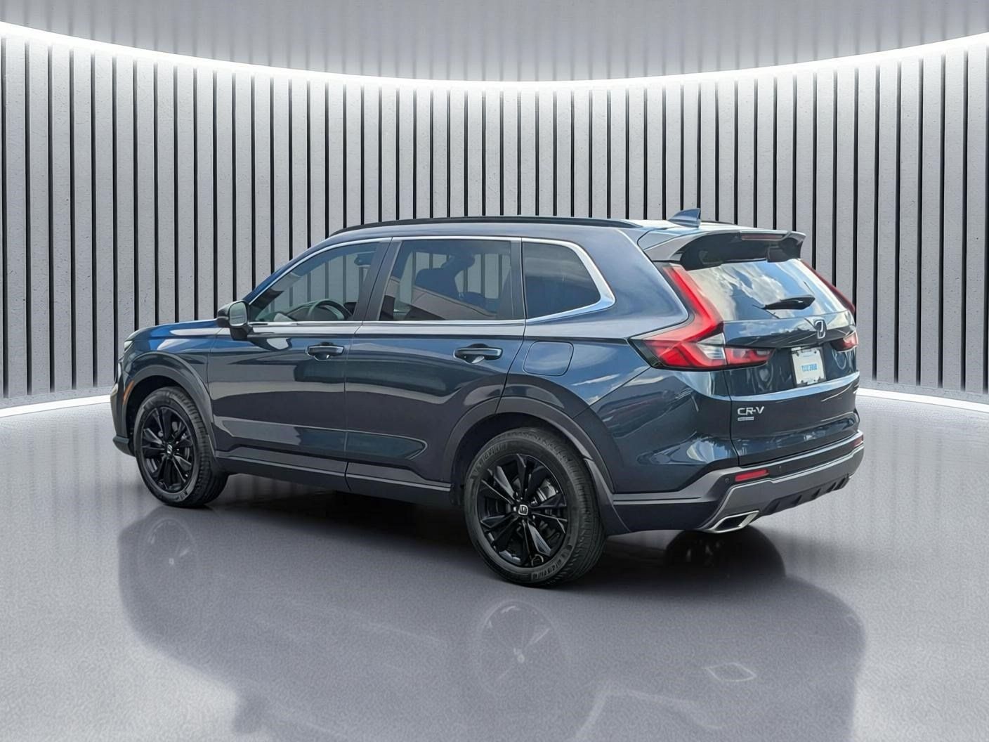 Used 2024 Honda CR-V Sport Touring image 8