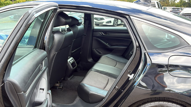 Used 2022 Honda Accord Sport image 23