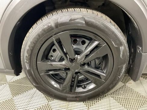 Used 2024 Nissan Kicks S FWD image 32
