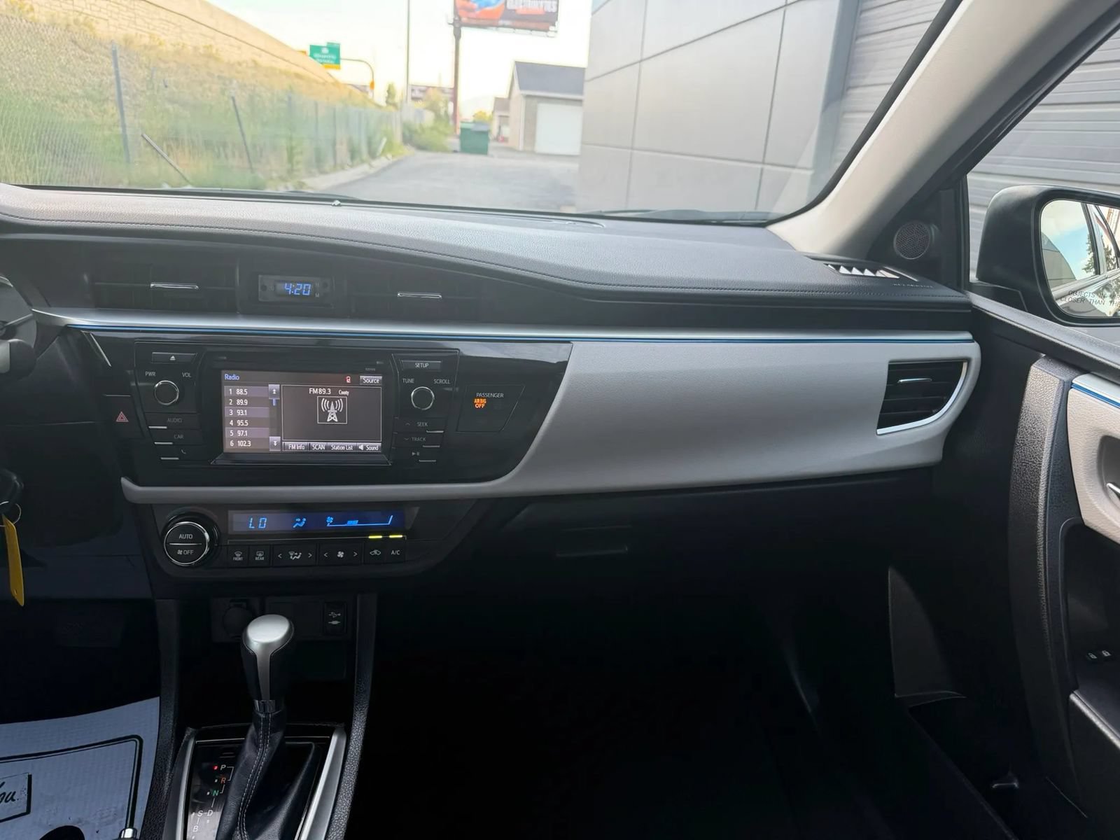 Used 2014 Toyota Corolla LE w/ Protection Package FWD image 18