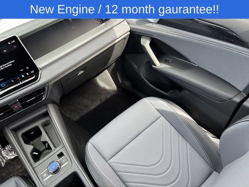 New 2026 Volkswagen Tiguan SE R-Line FWD image 12