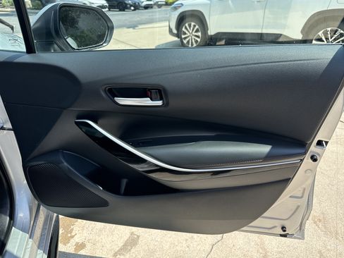 Used 2024 Toyota Corolla XSE FWD image 27