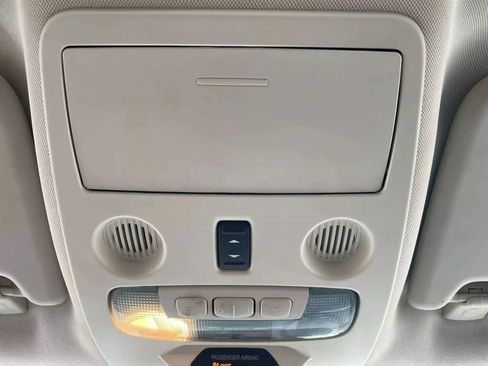 Used 2018 Ford EcoSport SE w/ SE Convenience Package image 49