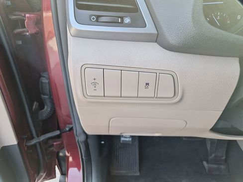 Used 2017 Hyundai Tucson SE image 32