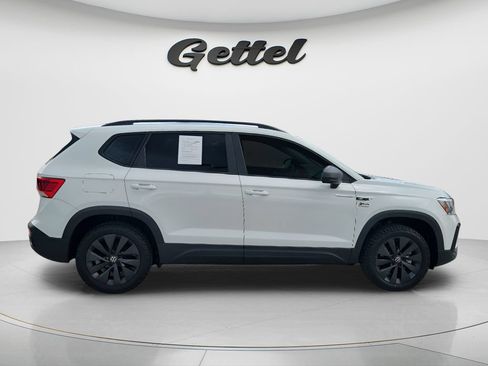 Used 2023 Volkswagen Taos S FWD image 4