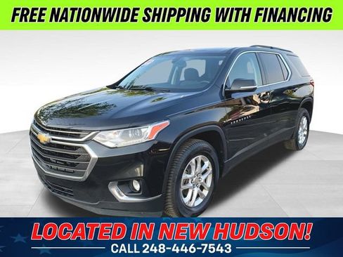 Used 2019 Chevrolet Traverse LT w/ LPO, Floor Liner Package AWD/4WD image 1