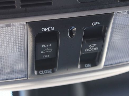 Used 2019 Honda Odyssey Elite image 31