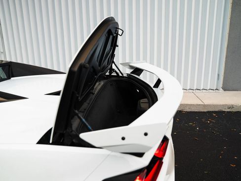 Used 2022 Chevrolet Corvette Stingray Premium Conv w/ Z51 Performance Package RWD image 21