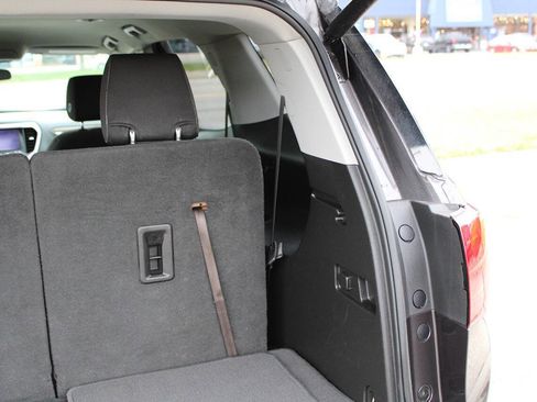 Used 2019 GMC Acadia SLE w/ Driver Alert Package I image 73