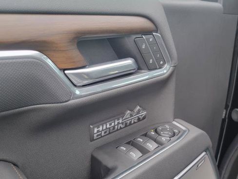 New 2026 Chevrolet Silverado 1500 High Country w/ Technology Package image 7