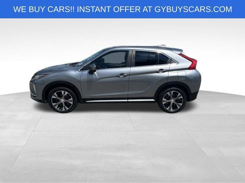 Used 2020 Mitsubishi Eclipse Cross SE FWD image 2