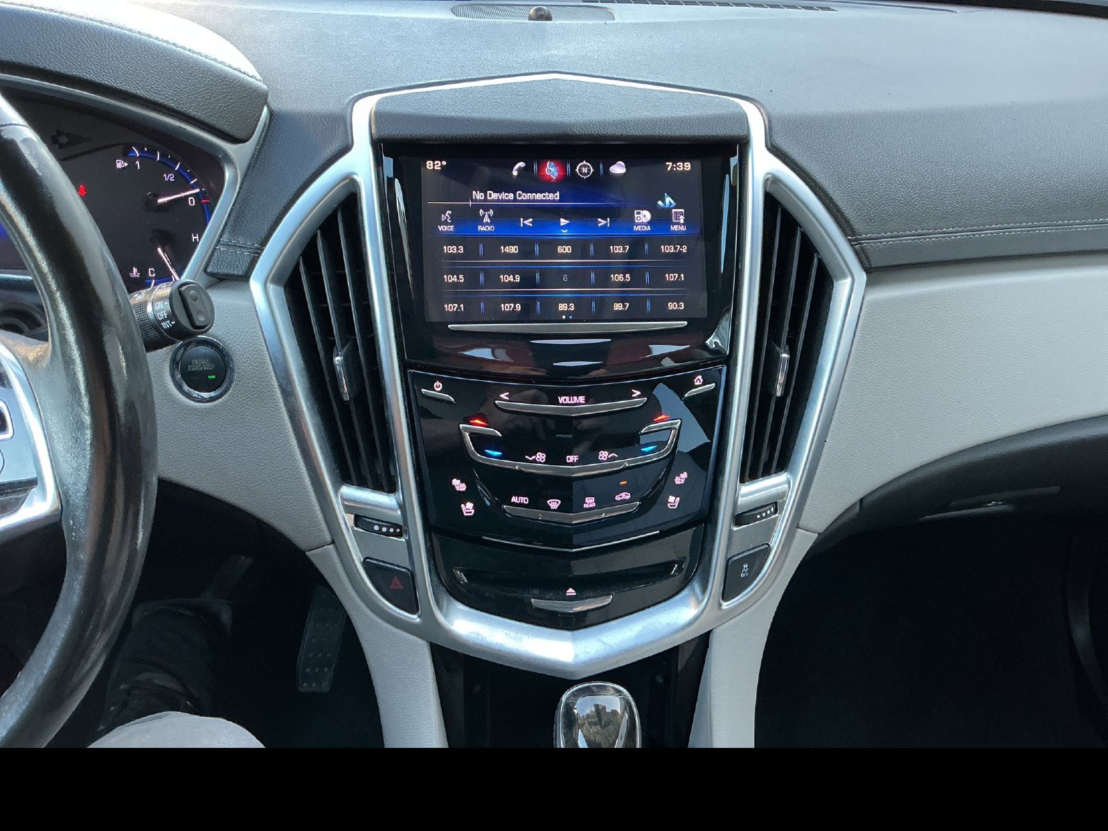 Used 2015 Cadillac SRX Premium AWD/4WD image 19