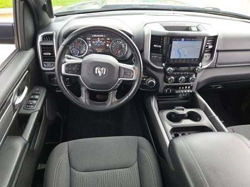 Used 2022 RAM 1500 Big Horn AWD/4WD image 17