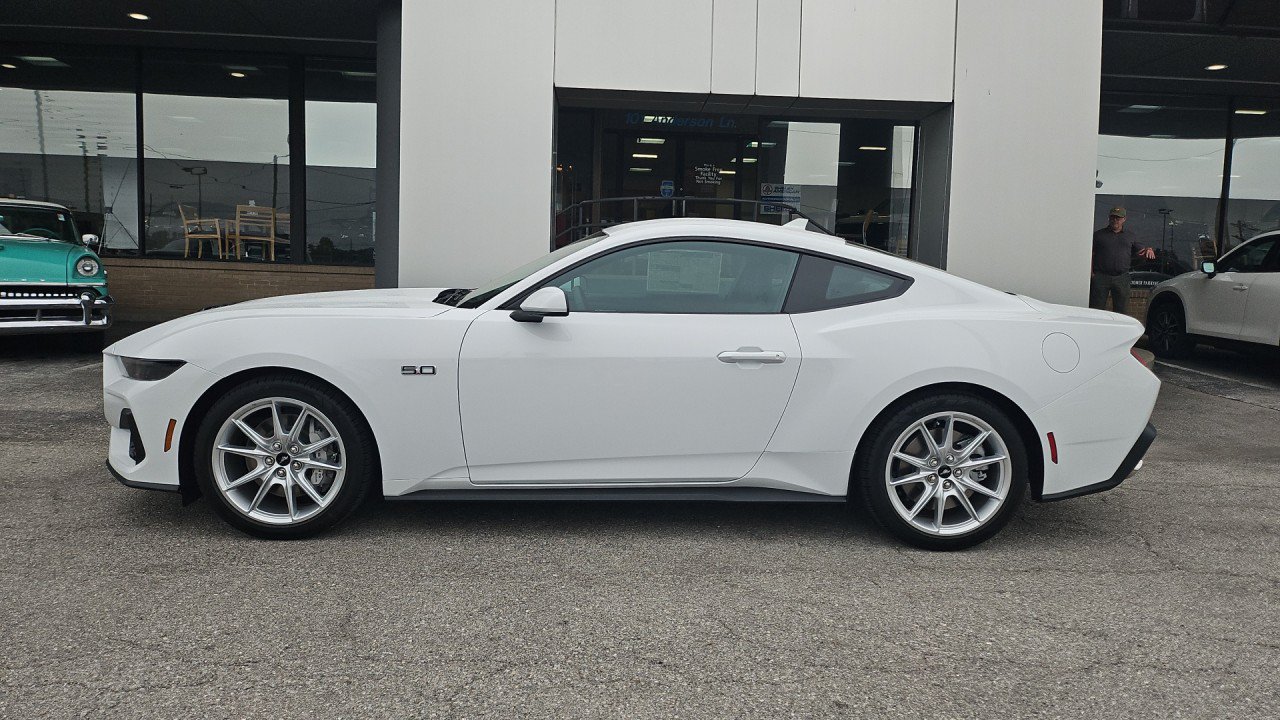 New 2026 Ford Mustang GT Premium RWD image 3