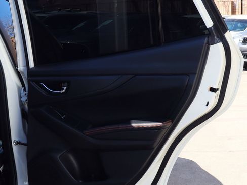 Used 2020 Subaru Crosstrek 2.0i Limited image 26