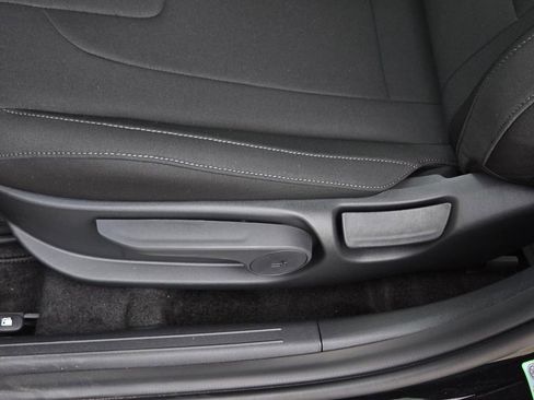 New 2026 Hyundai Elantra Sport FWD image 16