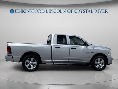 Used 2013 RAM 1500 Express RWD image 2