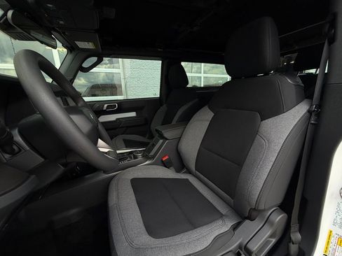 New 2026 Ford Bronco 2-Door AWD/4WD image 5