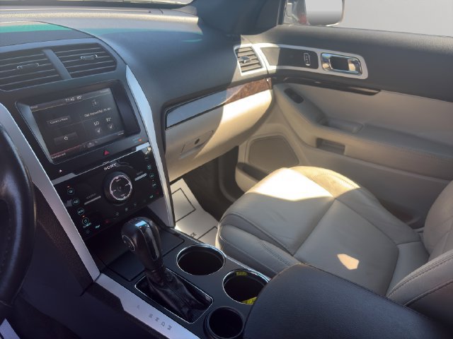 Used 2014 Ford Explorer Limited FWD image 11