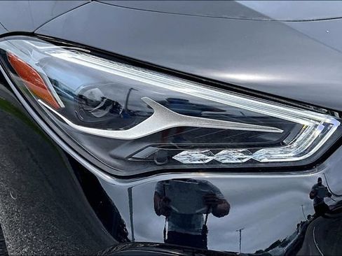 Used 2025 Mercedes-Benz CLA 250 image 32