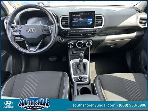 Certified 2023 Hyundai Venue Limited w/ Cargo Package image 14