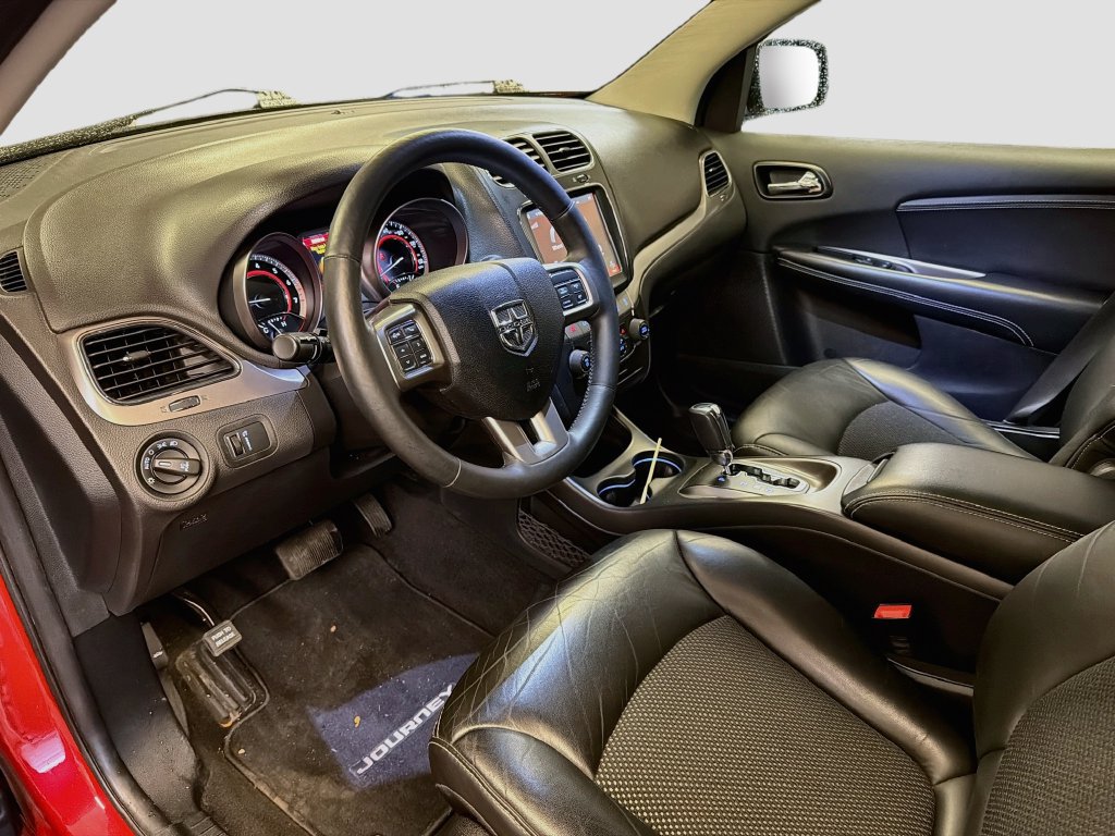 Used 2015 Dodge Journey Crossroad w/ Flexible Seating Group AWD/4WD image 9