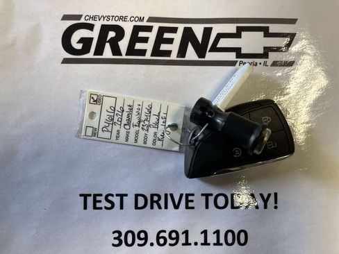 Used 2026 Chevrolet Equinox LT AWD/4WD image 23