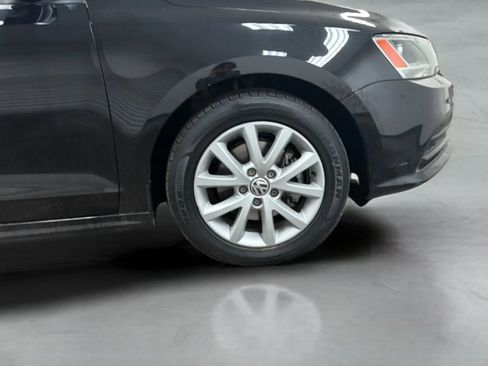 Used 2015 Volkswagen Jetta SE FWD image 24