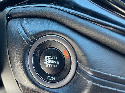 Used 2021 Dodge Durango SXT image 15