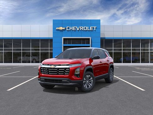 New 2026 Chevrolet Equinox LT w/ Convenience Package II AWD/4WD image 8