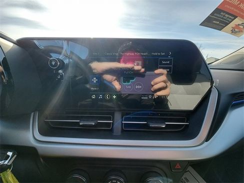 New 2026 Chevrolet Trax LS w/ LS Convenience Package image 22