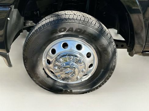 Used 2025 RAM 3500 Limited image 34