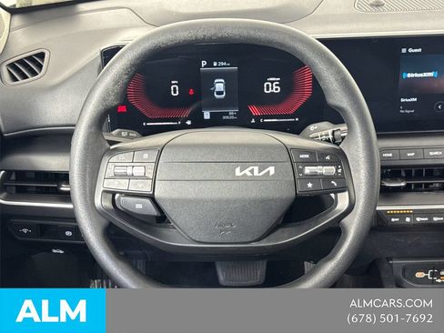 Used 2025 Kia K4 FWD image 26