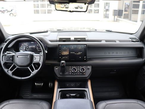 Used 2022 Land Rover Defender 110 X image 19